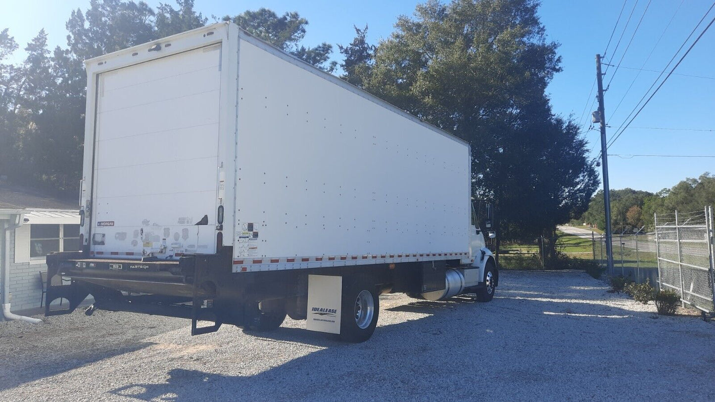 2018 International 8600 Box Truck - LIFTGATE - FULLY LOADED